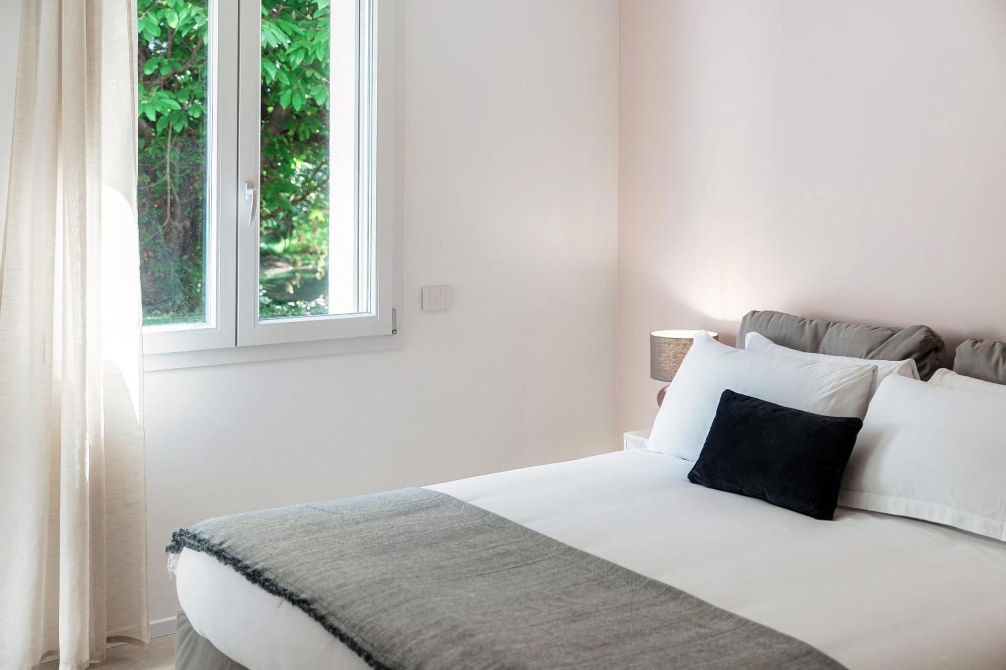 Lario Suite Apartments By Quokka 360 - With Parking Next To Como City Exterior foto